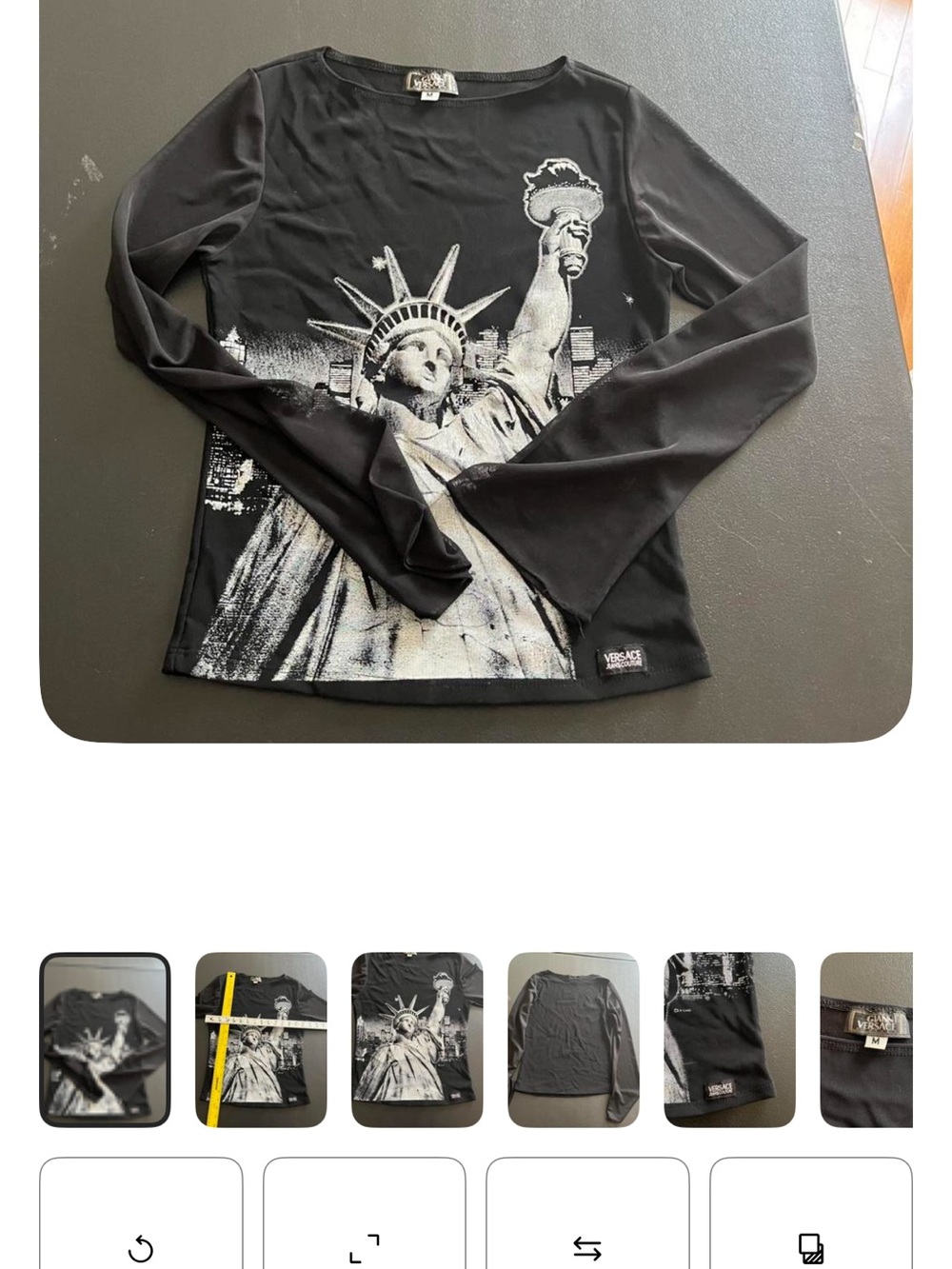 Versace Black & White Statue of Liberty Graphic Long Sleeve Tee size medium
